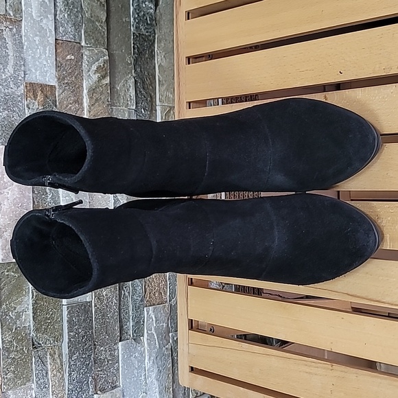 La Canadienne Mirabella Women's Fashion Boot - Picture 6 of 10